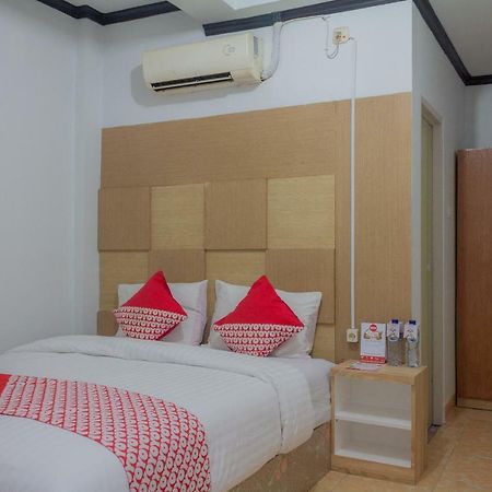 Oyo 649 K68 Residence Jakarta Eksteriør billede