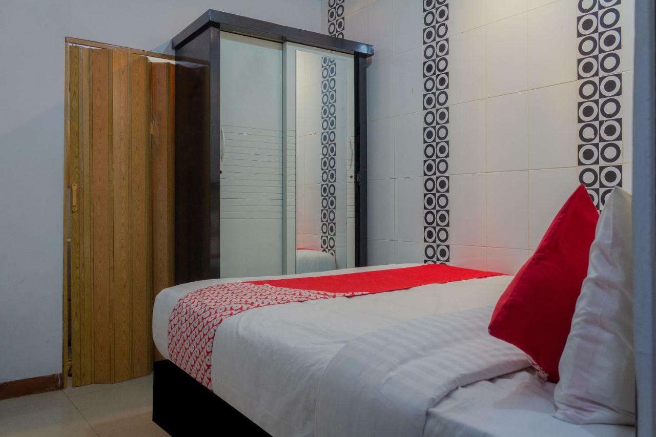Oyo 649 K68 Residence Jakarta Eksteriør billede